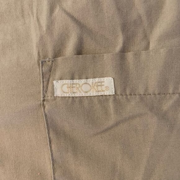 Cherokee Womens Tan Short Sleeve Button-Up Scrub Top L 65% Polyester 35% Cotton - Picture 3 of 5